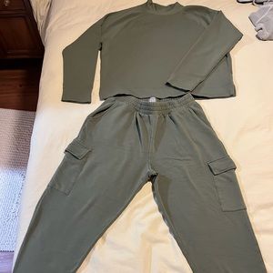 Gap sweatsuit set